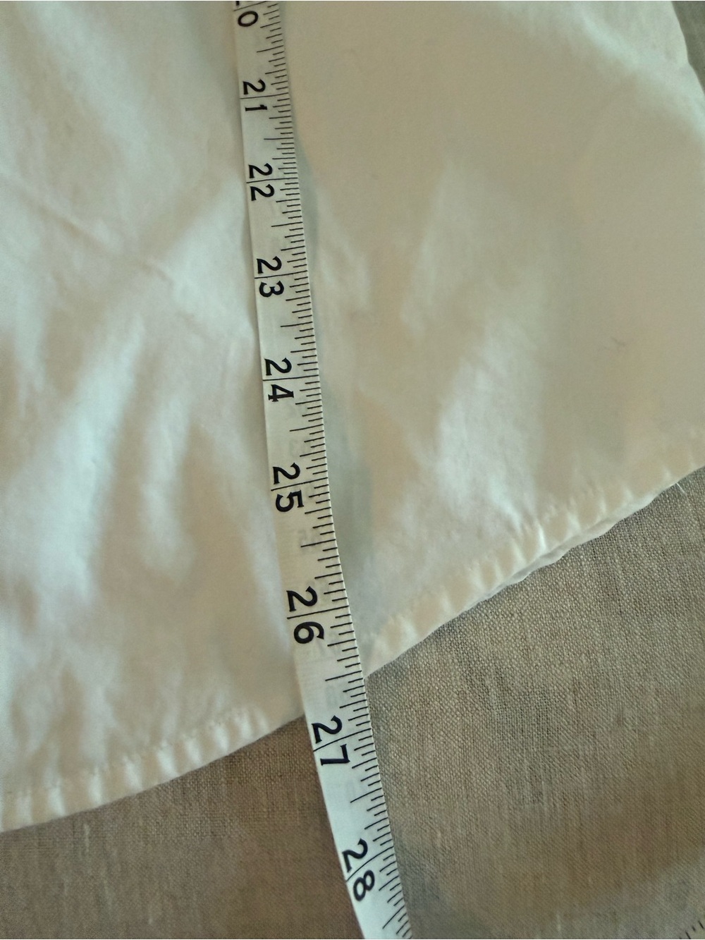 Banana Republic White Button-Down Shirt - Picture 5 of 6